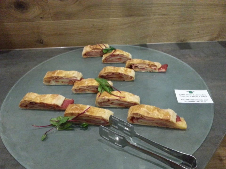 Köstlichkeit aus der Region Sporthotel Zaton