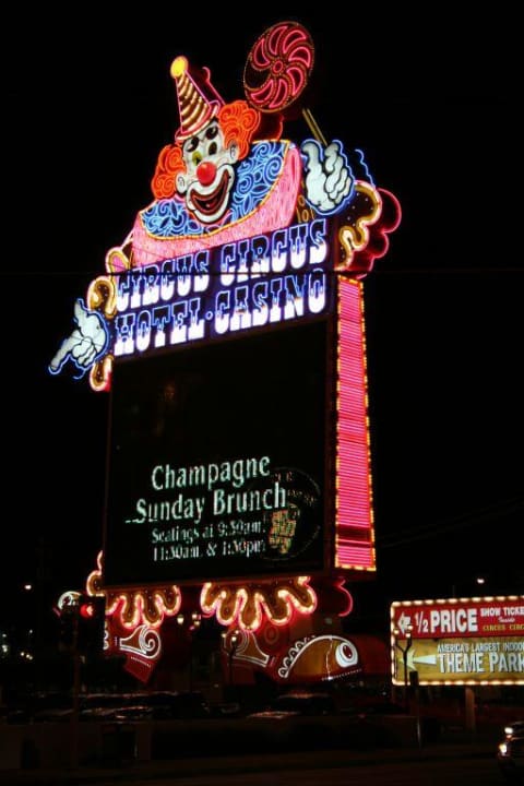 Lucky der Clown Hotel Circus Circus