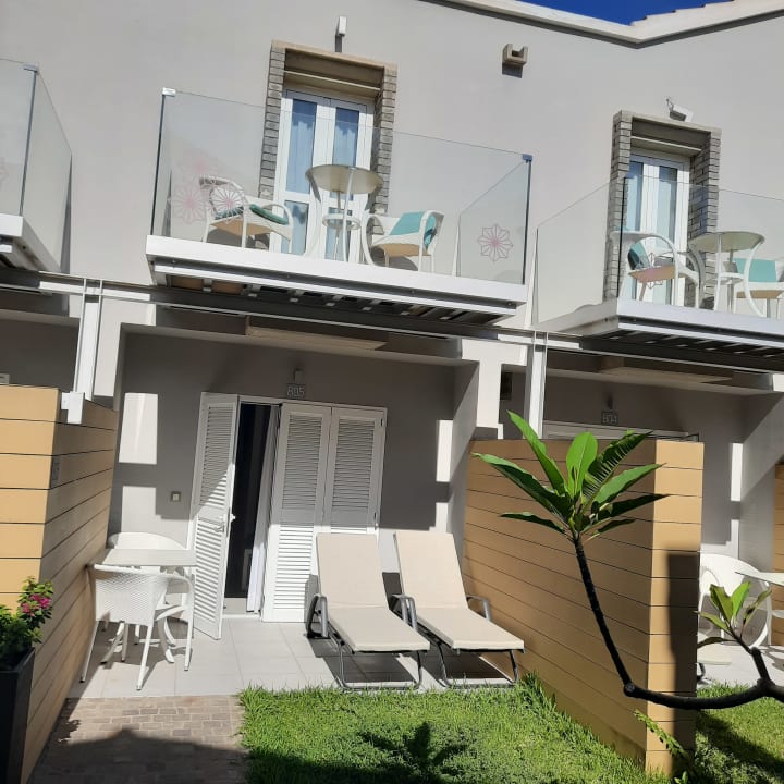 Zimmer LIVVO Los Calderones