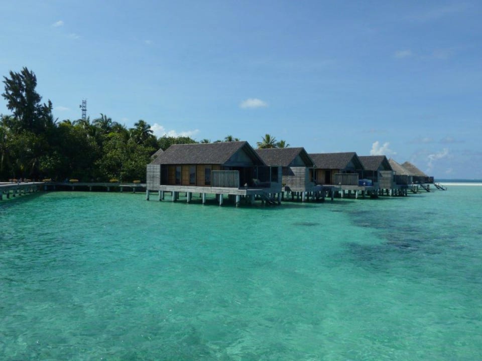 Deluxe Water Villas 41-38 Gangehi Island Resort