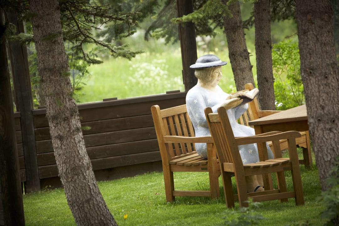 Gartenanlage Hotel Steinbock Pontresina
