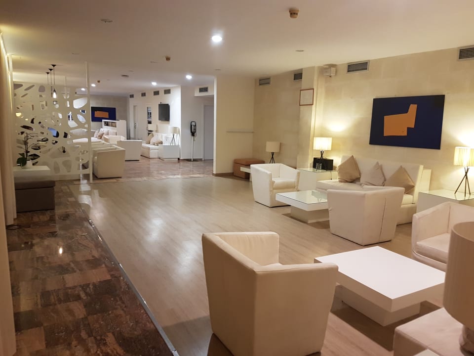 Lobby Hotel Menorca Binibeca (Adults Only) by Pierre & Vacances Premium