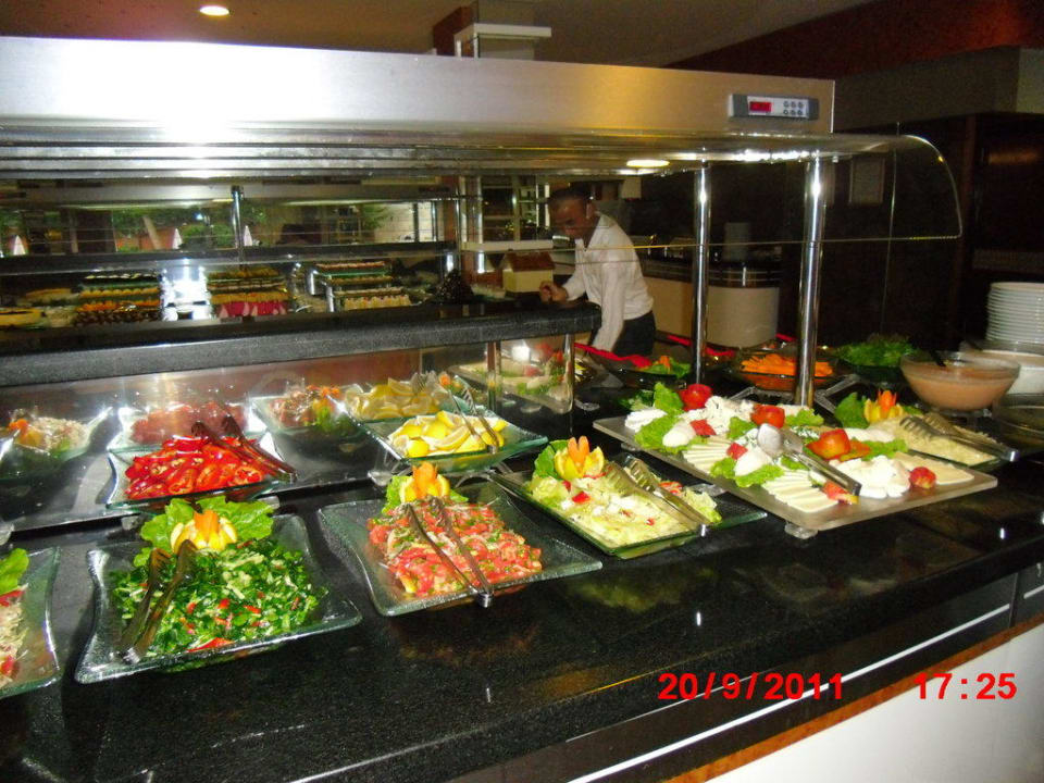 Salatbüffet Hotel Grand Okan