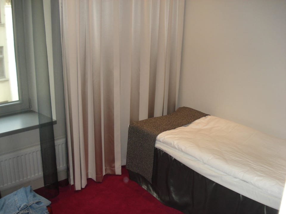 Einzelzimmer - leider etwas klein Hotel Tallink Riga