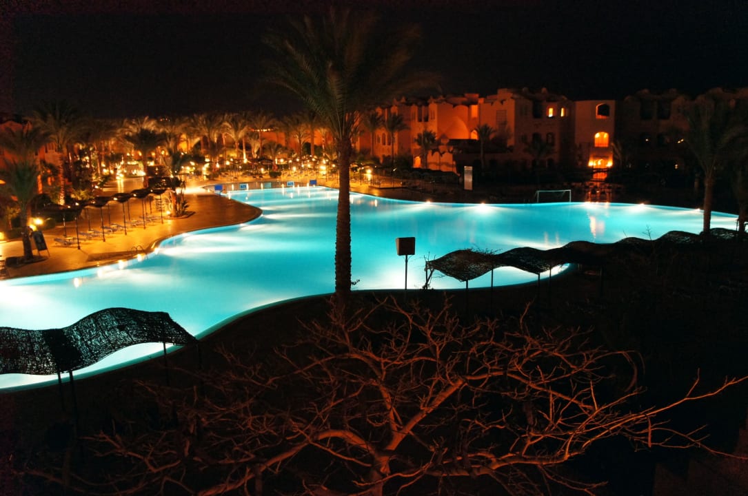Abendstimmung Pool Jaz Makadi Oasis Resort
