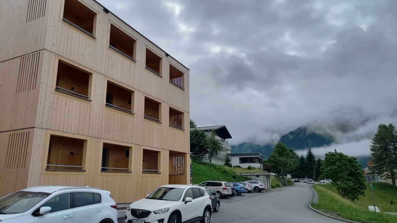 Außenansicht JUFA Hotel Laterns