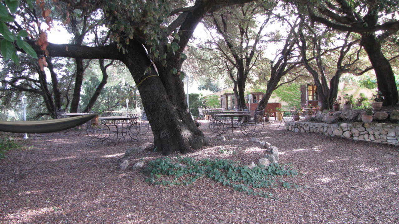 Außenanlage Hotel La Vieille Bastide