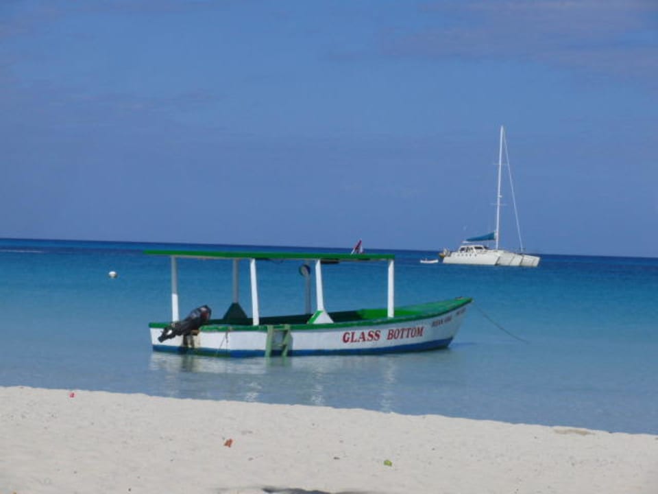 Impression am Strand Hotel Grand Pineapple Beach Negril