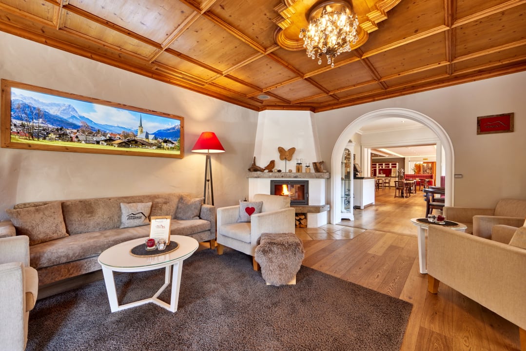 Lobby Hotel Zugspitze