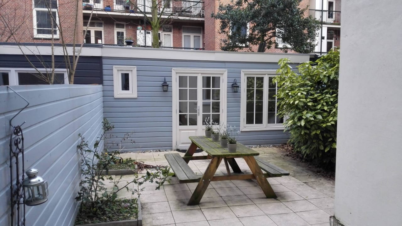 Innenhof mit Übergang zu weiterem Schlafzimmer Apartment Kade Residence