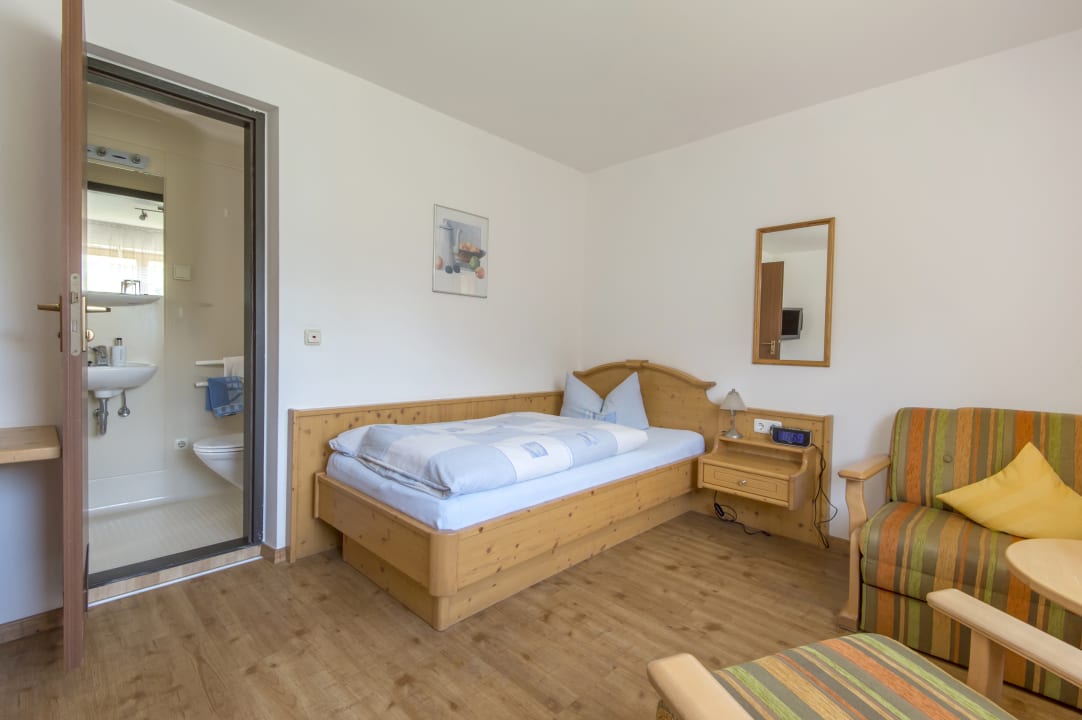 Zimmer Hundesporthotel Wolf