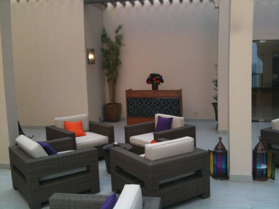 Lobby Bereich DoubleTree by Hilton Resort & Spa Marjan Island