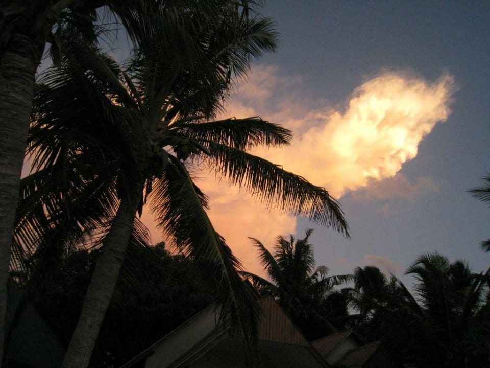 Wolkengesicht  Summer Island Maldives