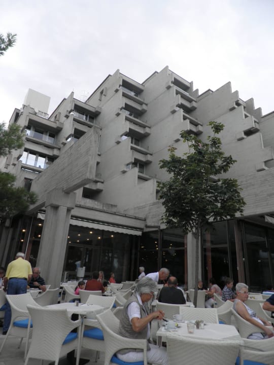 Nicht nach oben sehen (Frühstück) Bluesun Hotel Soline