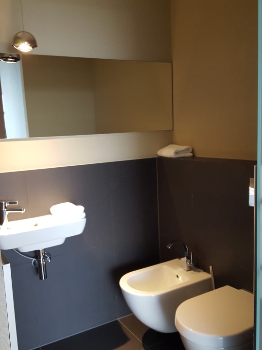 Zimmer Van der Valk Hotel Düsseldorf