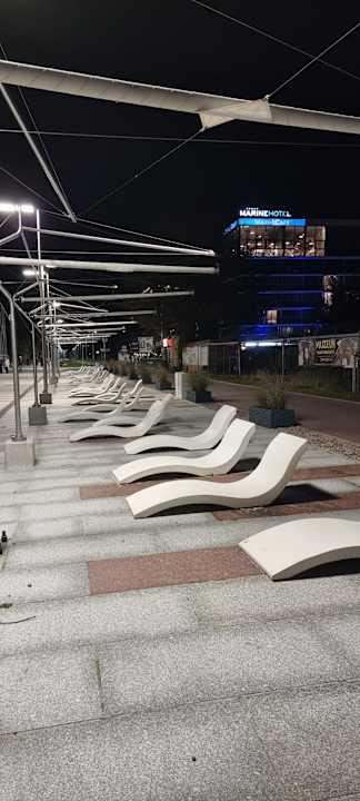 Außenansicht Marine Hotel by Zdrojowa