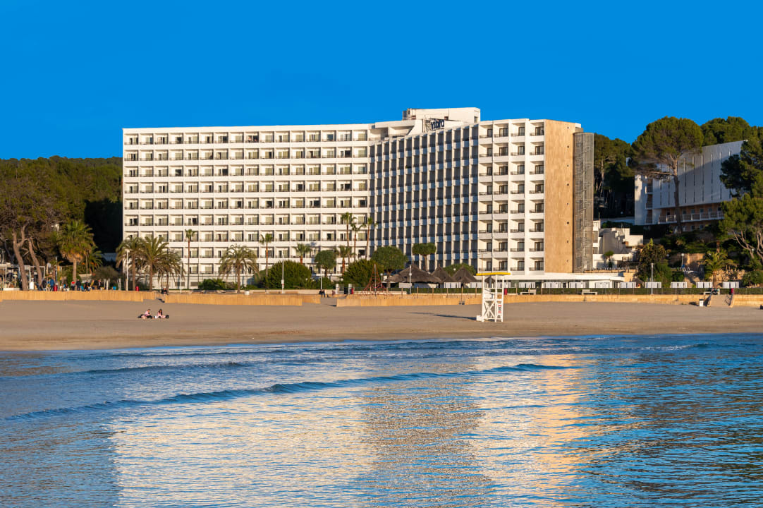 Außenansicht Hotel Vibra Beverly Playa