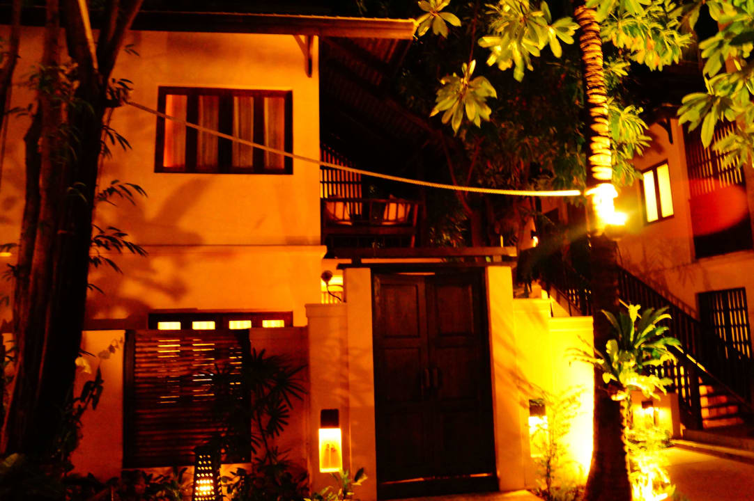 Blick zum Zimmer! Eine Oase der Ruhe Buri Rasa Village Samui Adults Only Resort
