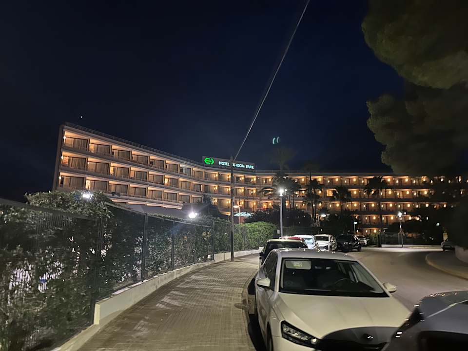 Außenansicht Hotel Exagon Park