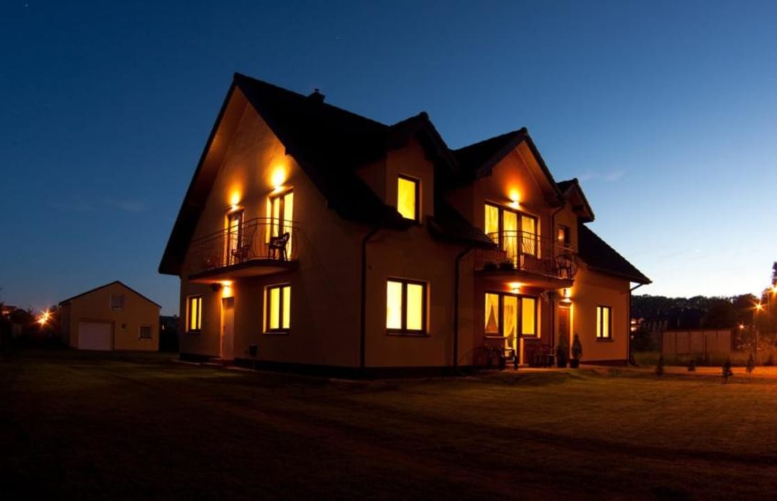 Budynek noc  Gasthaus Morska Perła