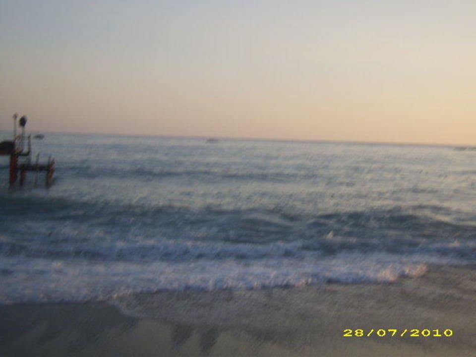 Der Strand Senza Sunset Beach Hotel