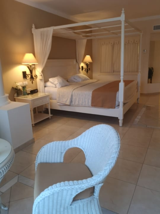 Zimmer Bahia Principe Grand Aquamarine