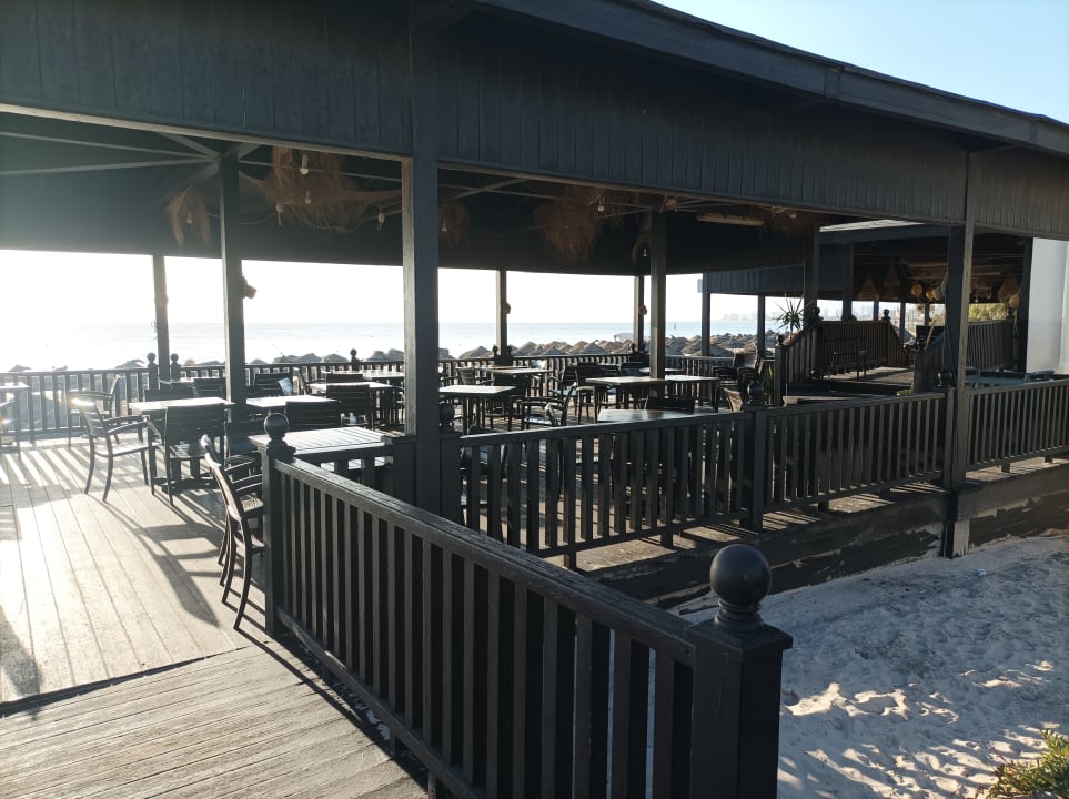 Strand Marhaba Royal Salem