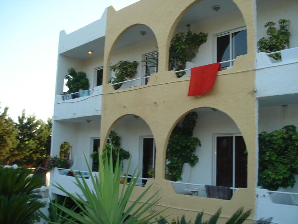 Hotel z zewnątrz Hotel Thalia