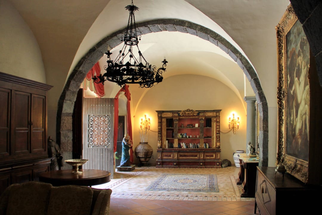 Raum neben der Rezeption Castello di San Marco Charming Hotel & Spa