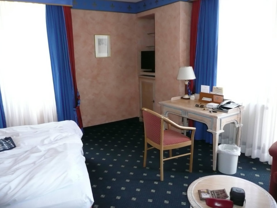 Großes,gemütliches Zimmer Hotel Am Schloss