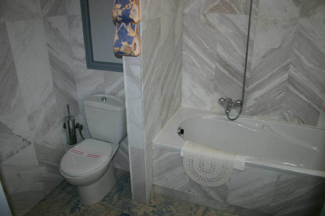 Bad Zimmer 428 Rethymno Palace