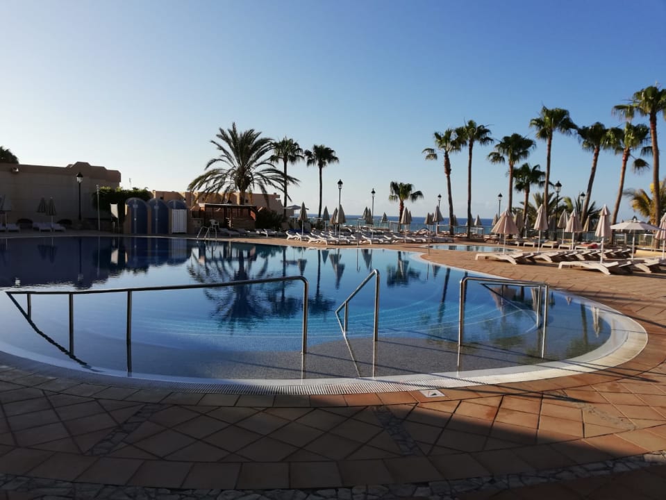 Pool SBH Hotel Taro Beach