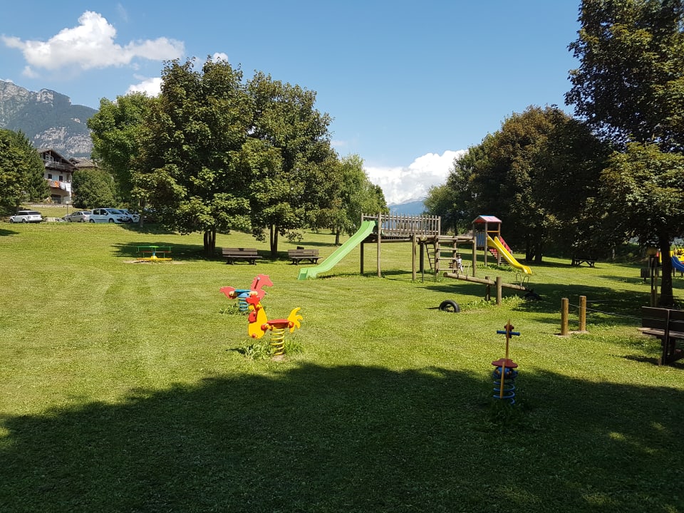 Gartenanlage Residence Aparthotel Des Alpes