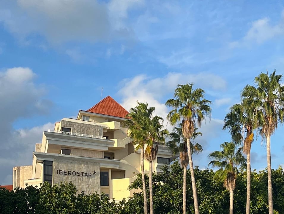 Außenansicht Hotel Bella Costa