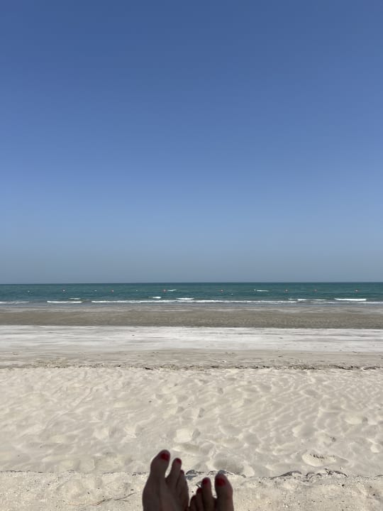 Strand The Cove Rotana Resort