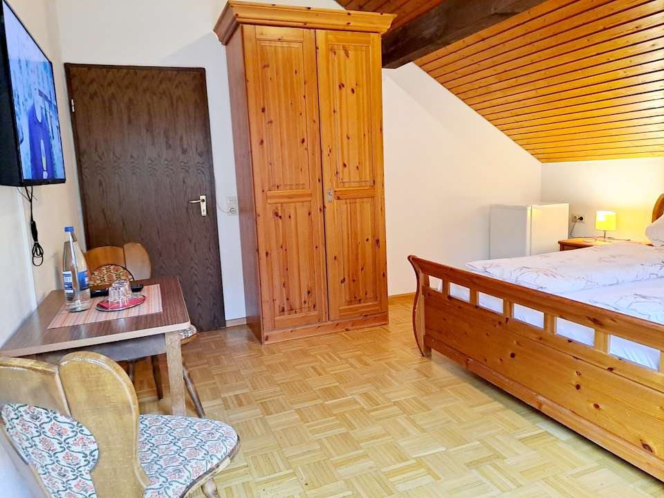 Zimmer Pension Schlossbergblick