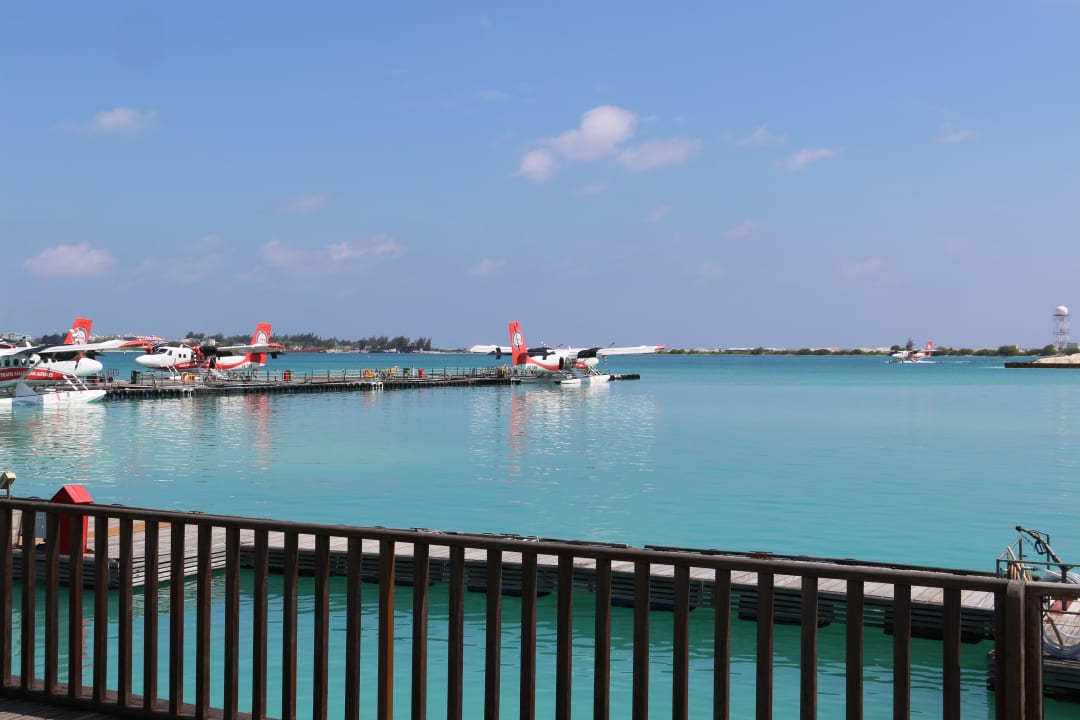 Wasserflugzeug Kuredu Island Resort & Spa