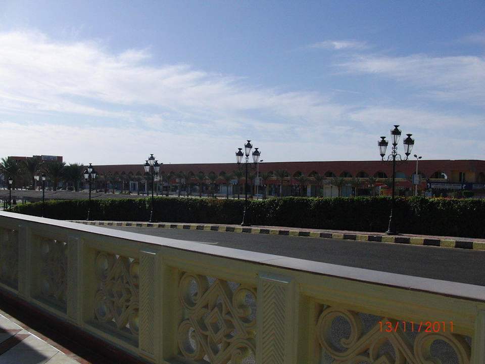 Shoppingstrasse gegenüber Pickalbatros Dana Beach Resort - Hurghada