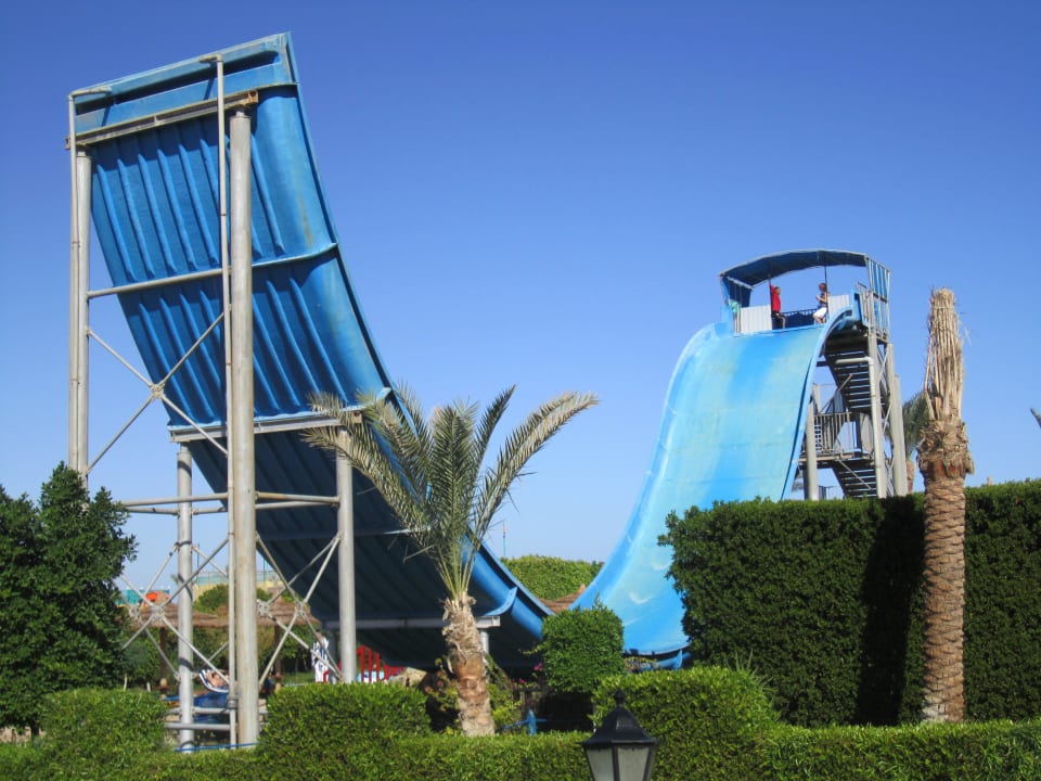 Reifenrutsche Hotel Titanic Palace