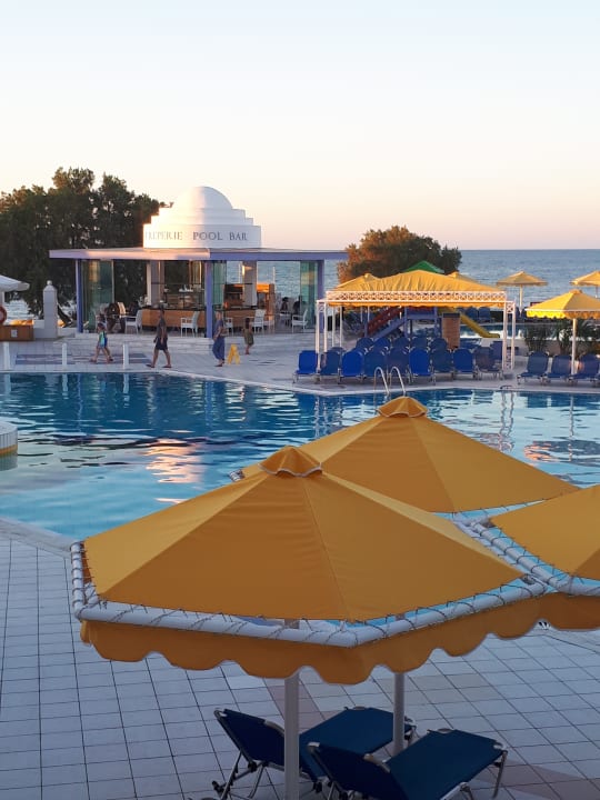 Pool Hotel Serita Beach