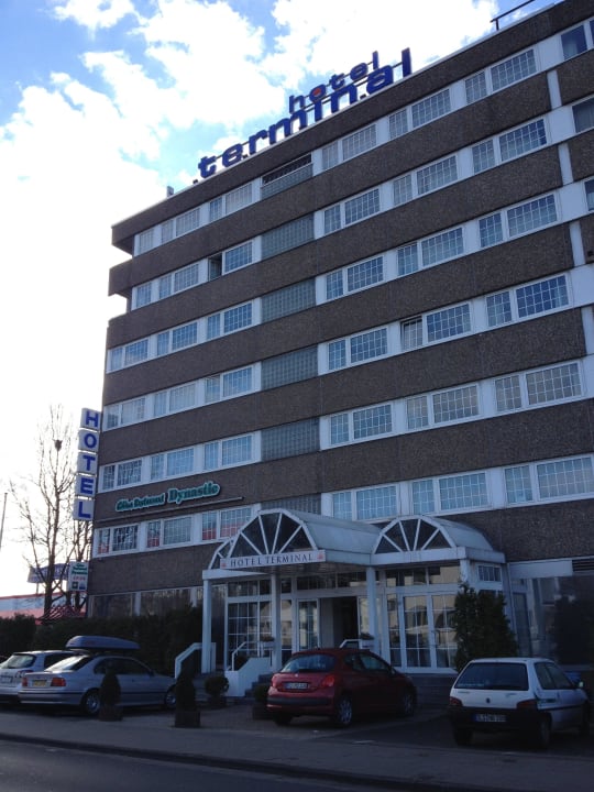 Außenansicht Terminal Hotel Köln