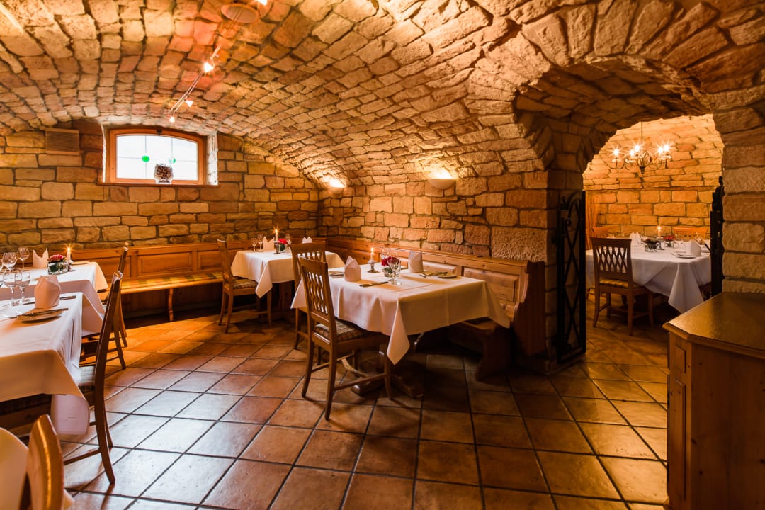 "Restaurant" Villa Marburg im Park (Heigenbrücken) • HolidayCheck