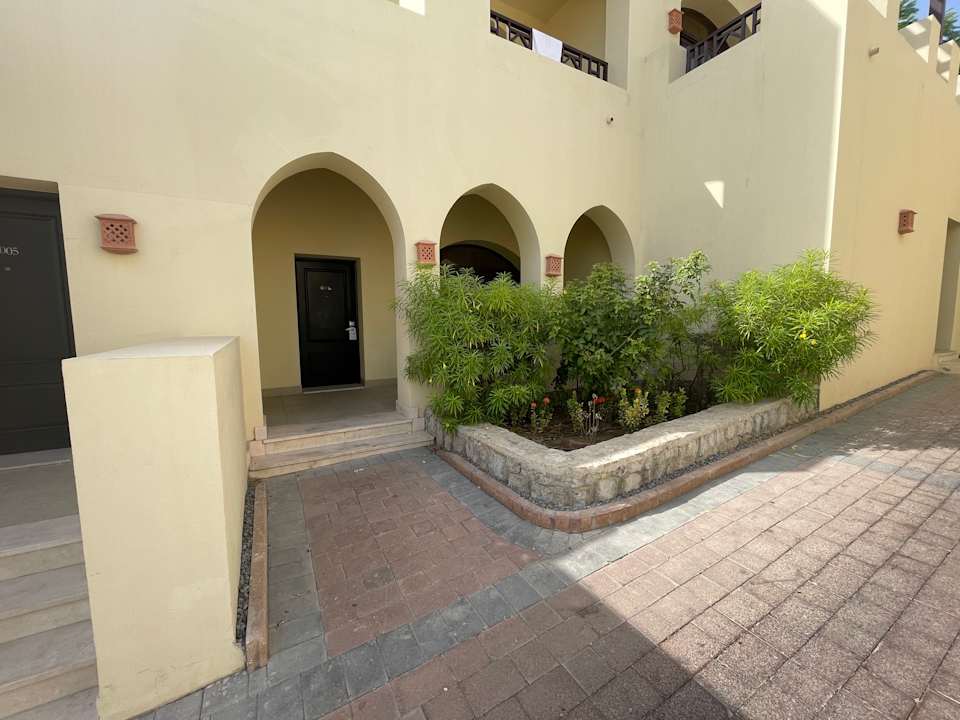 Zimmer The Cove Rotana Resort