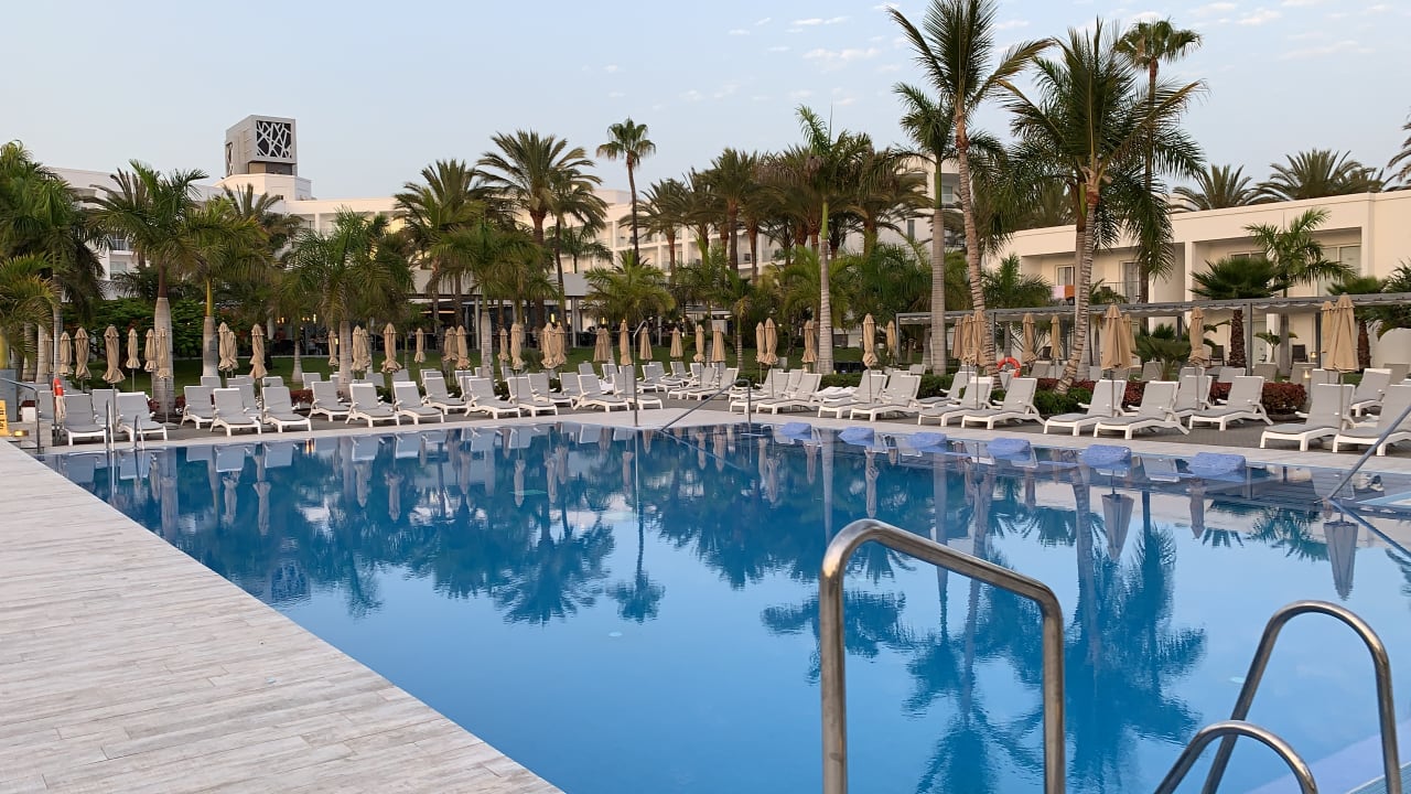 Pool Hotel Riu Palace Meloneras