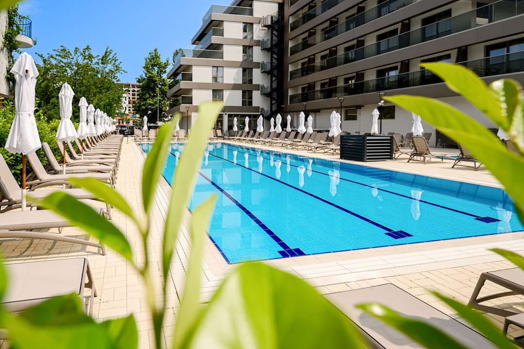 Pool Hotel Laguna Park Sunrise