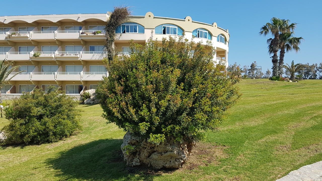 Gartenanlage Hotel Kalithea Horizon Royal