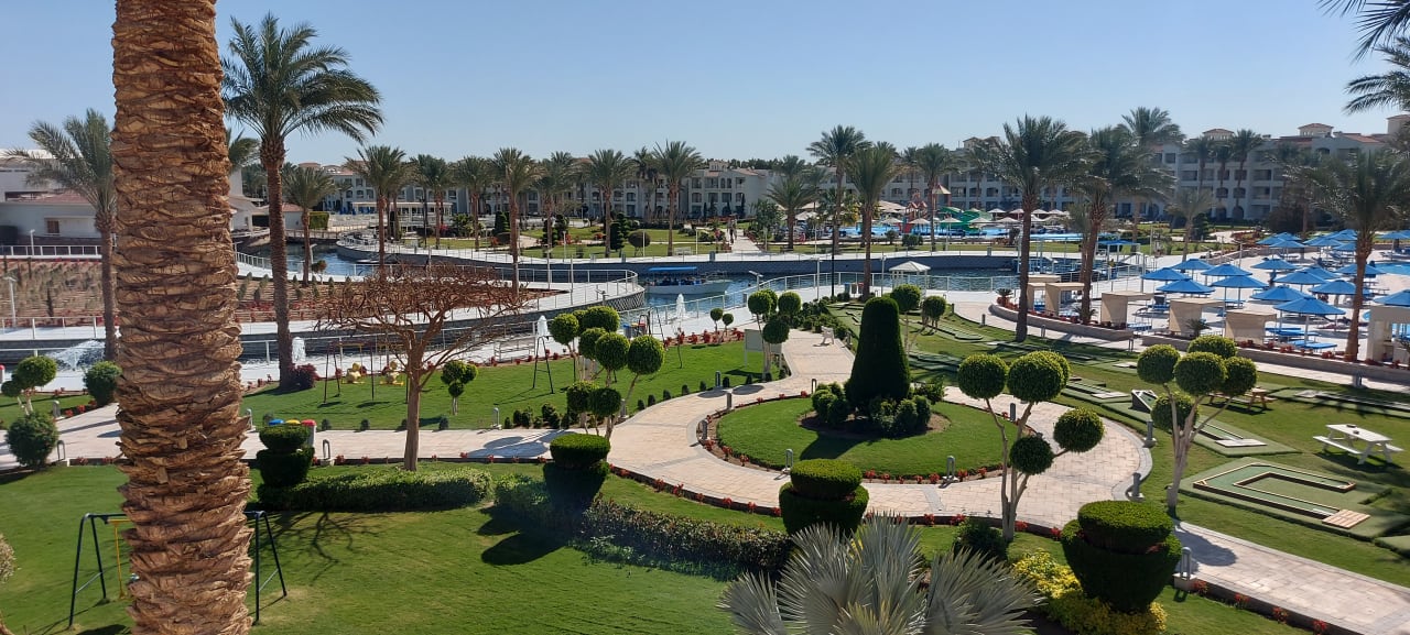 Gartenanlage Pickalbatros Dana Beach Resort - Hurghada