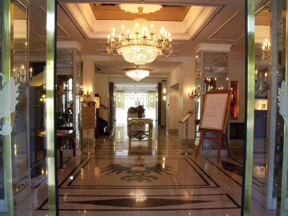 Lobby Best Western Premier Grand Hotel Russischer Hof