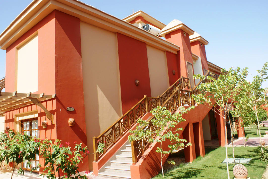 Rückseite des Haus 6 im 400er-Bereich Pickalbatros Alf Leila Wa Leila Resort - Neverland Hurghada