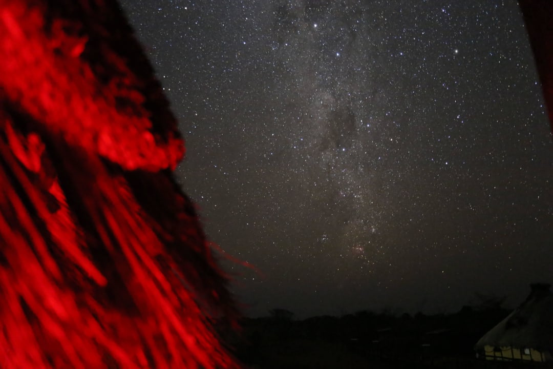 Milchstraße über der Lodge Nunda River Lodge